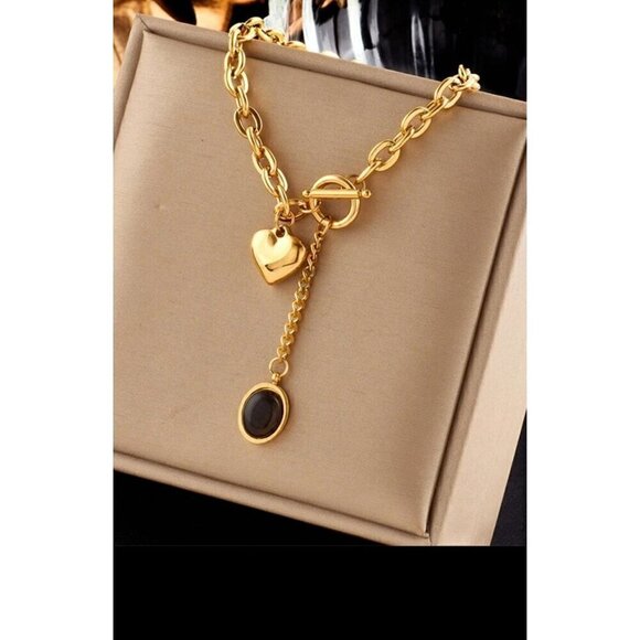 18k Golden Plated Necklace Heart Chain Stainless Steel - Picture 2 of 5